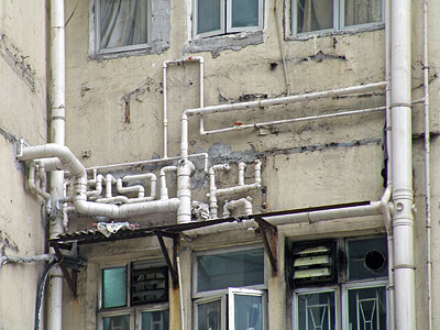 Man Yuen Building - Ferry Street - Jordan - Hong Kong - 2 April 2010 - 9:00