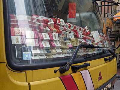 Kimberley Street - Kowloon - Hong Kong - 3 April 2010 - 9:05