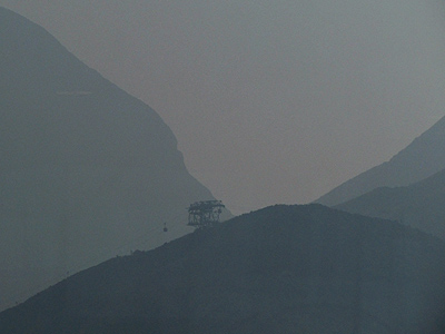 Cable Car - Lantau Island - Hong Kong - 3 February 2011 - 14:16