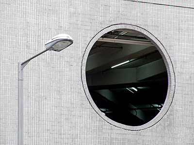 New Kowloon Plaza - Beech Street - Hong Kong - 3 April 2010 - 9:50